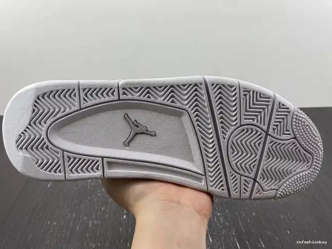 4 819139-030 Retro Snakeskin Jordan 0612